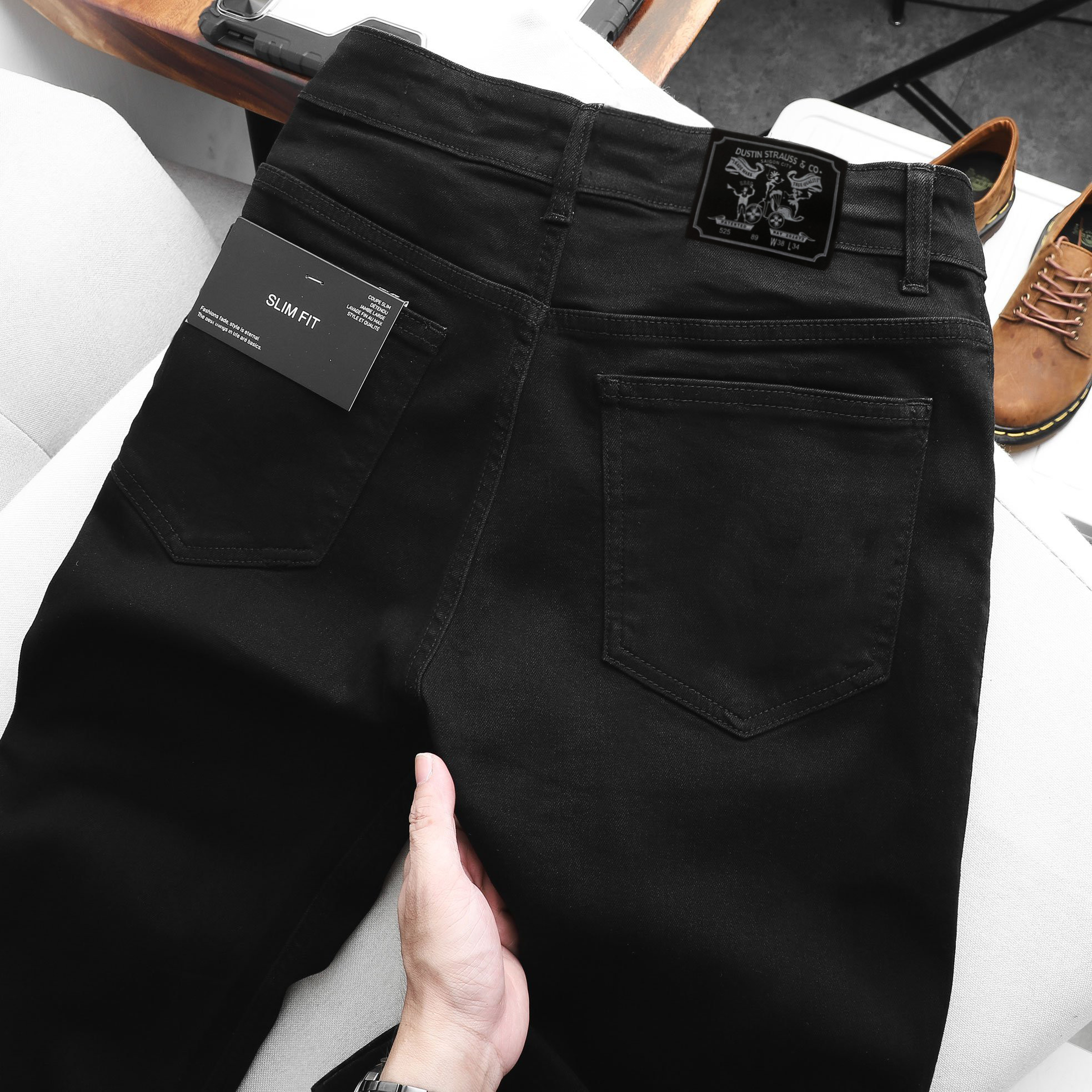 Quần Jean Dài Slimfit Đen Basic